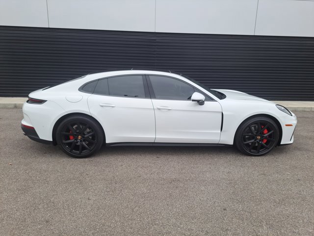 Certified 2025 Porsche Panamera 4 image 8