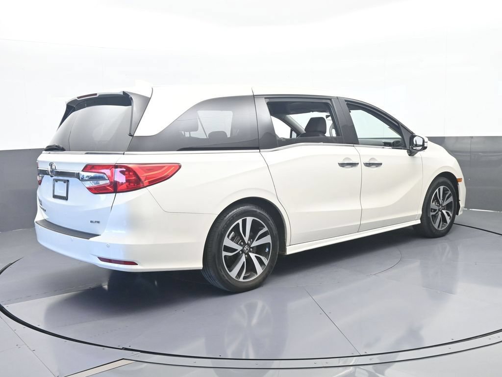 Used 2019 Honda Odyssey Elite image 6