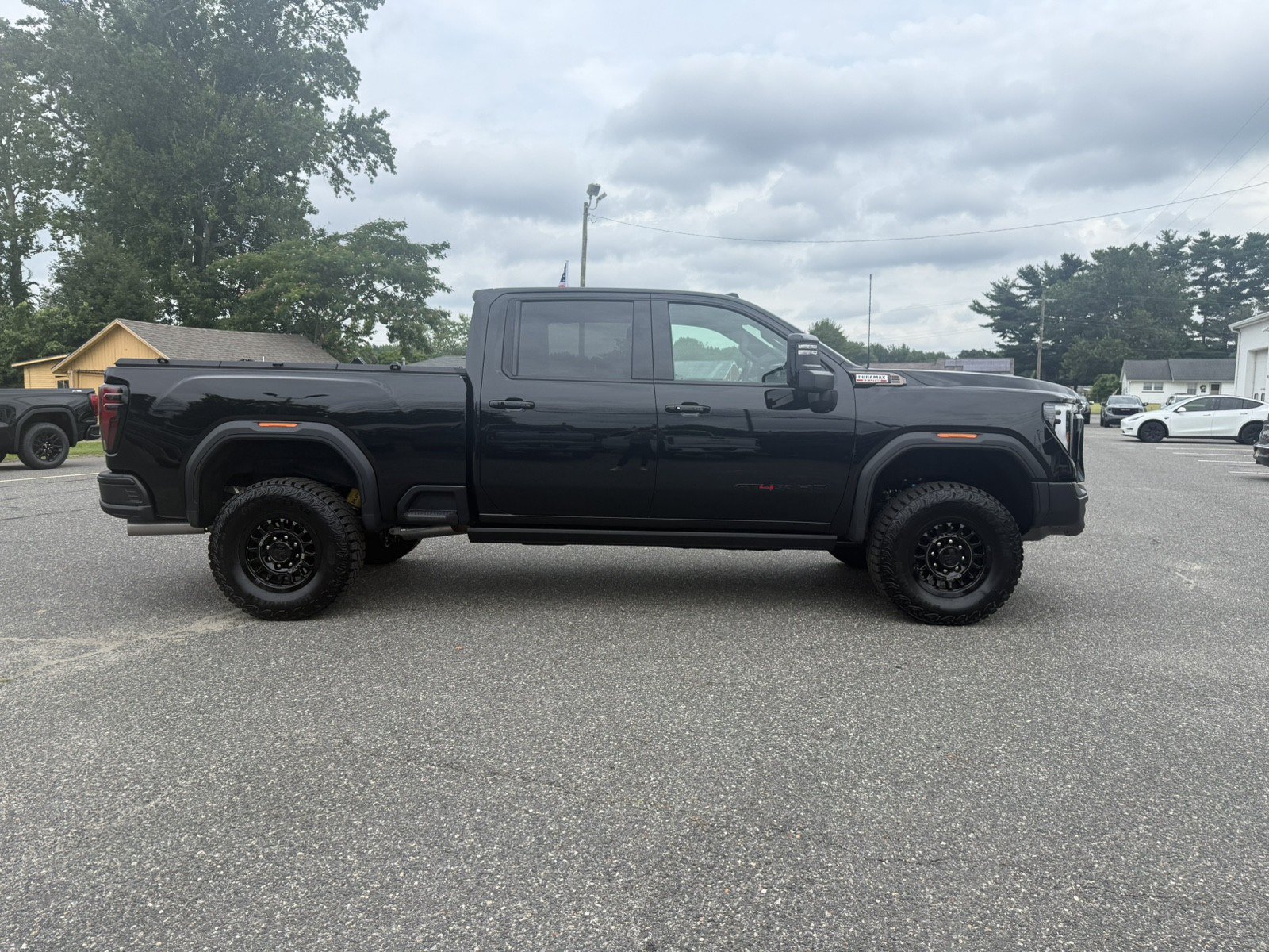 Used 2026 GMC Sierra 2500 AT4X w/ AT4X AEV Edition AWD/4WD image 2