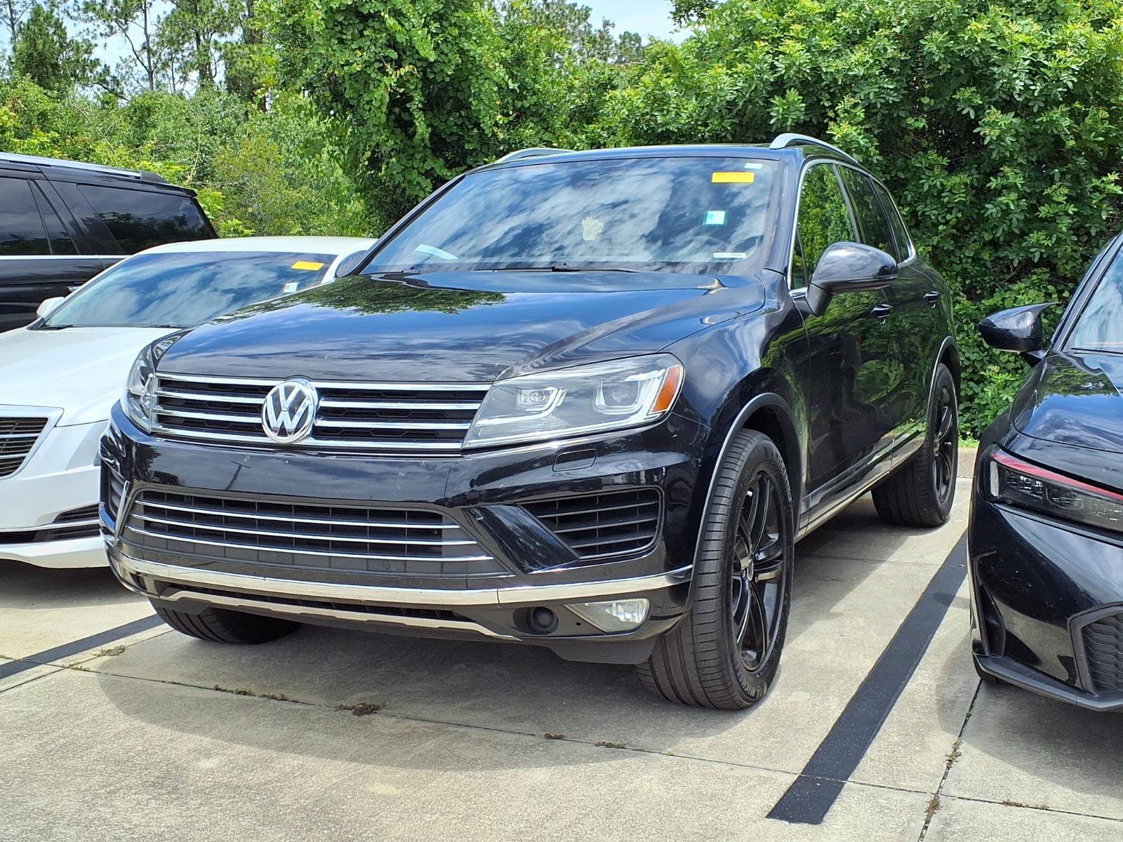 Used 2017 Volkswagen Touareg Wolfsburg Edition AWD/4WD video 1