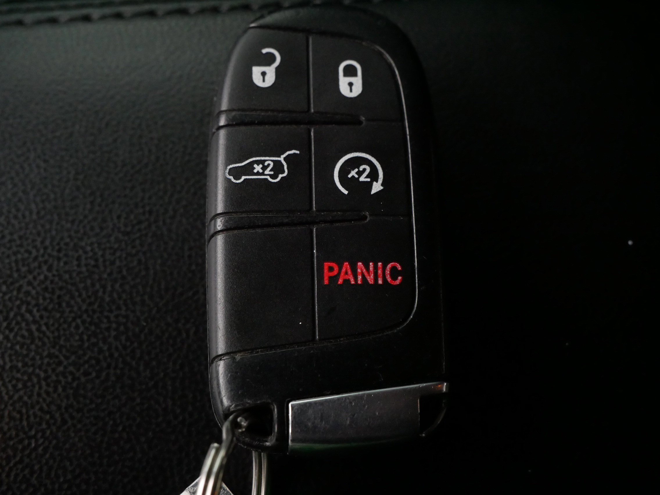 Used 2017 Dodge Durango GT w/ Premium Group image 32