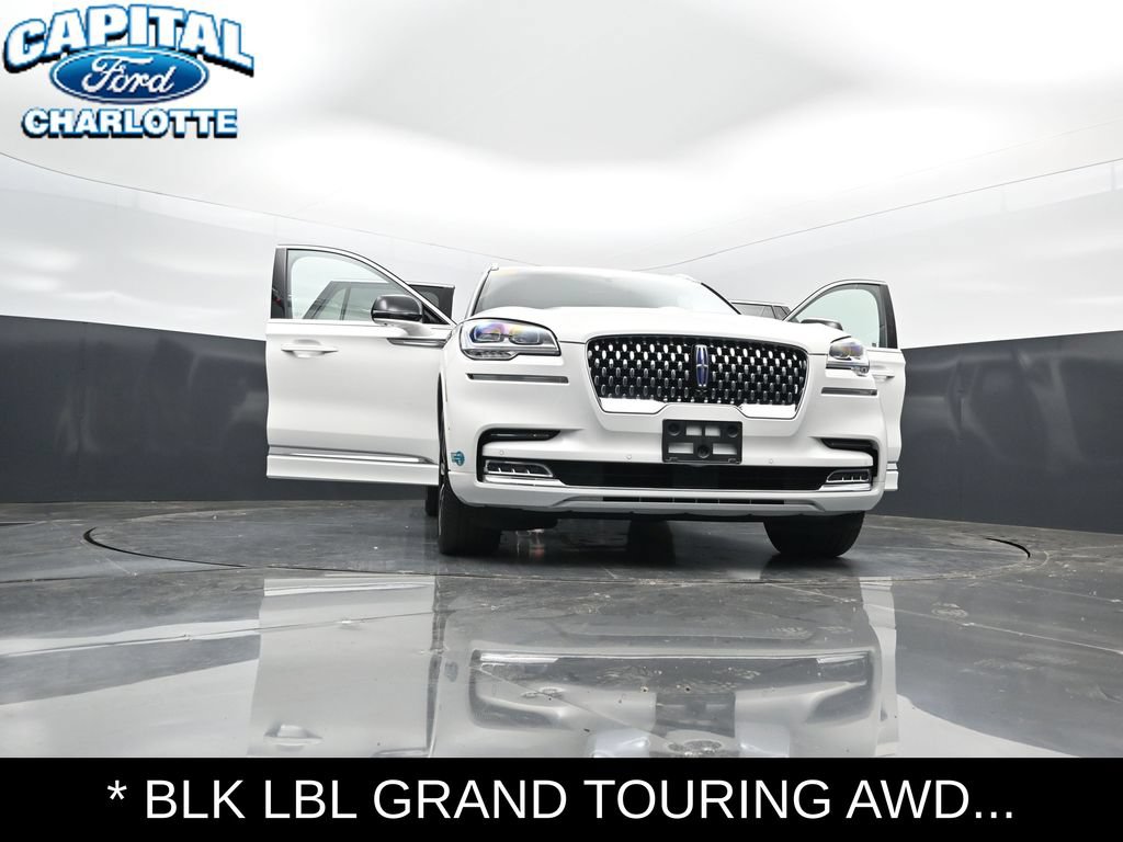 Used 2023 Lincoln Aviator Black Label Grand Touring AWD/4WD image 42