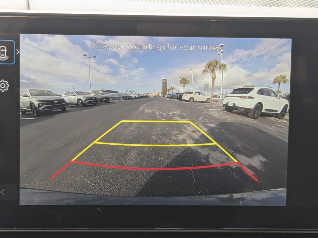 Certified 2025 Hyundai Santa Fe SEL image 14