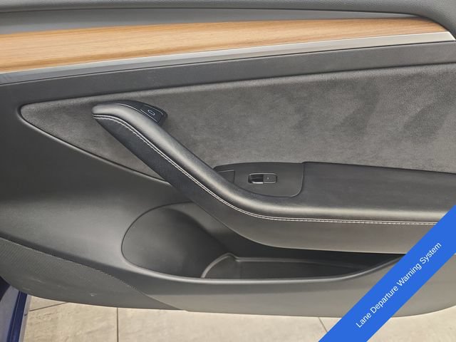 Used 2021 Tesla Model 3 Standard Range Plus RWD image 11
