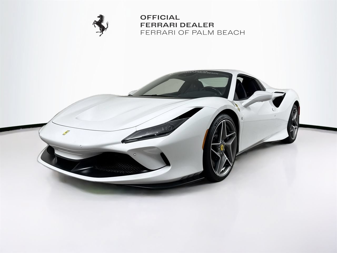 Certified 2022 Ferrari F8 Tributo RWD image 3