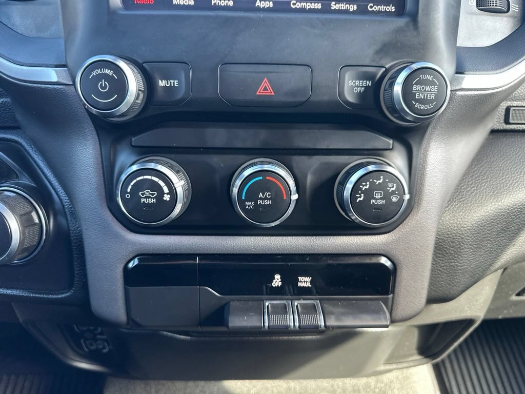 Used 2021 RAM 1500 Big Horn AWD/4WD image 4