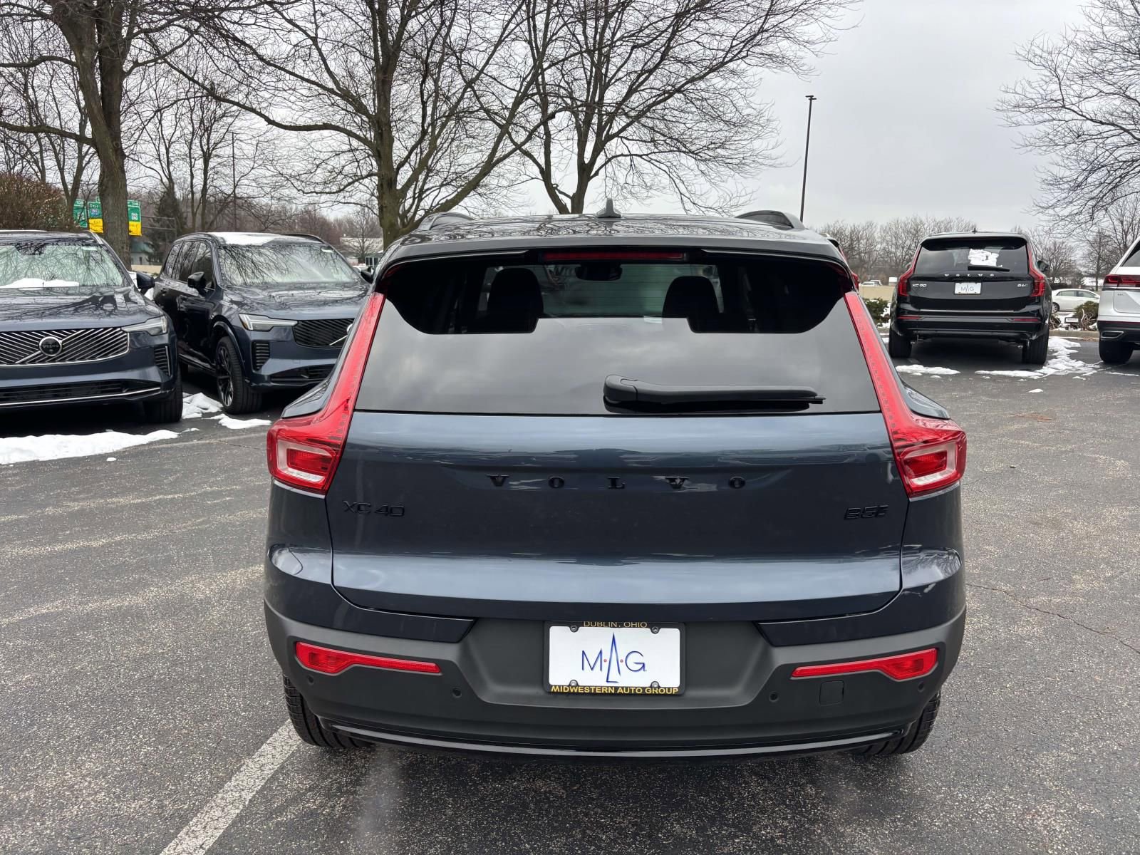 New 2026 Volvo XC40 B5 Ultra w/ Protection Package Premier AWD/4WD image 6
