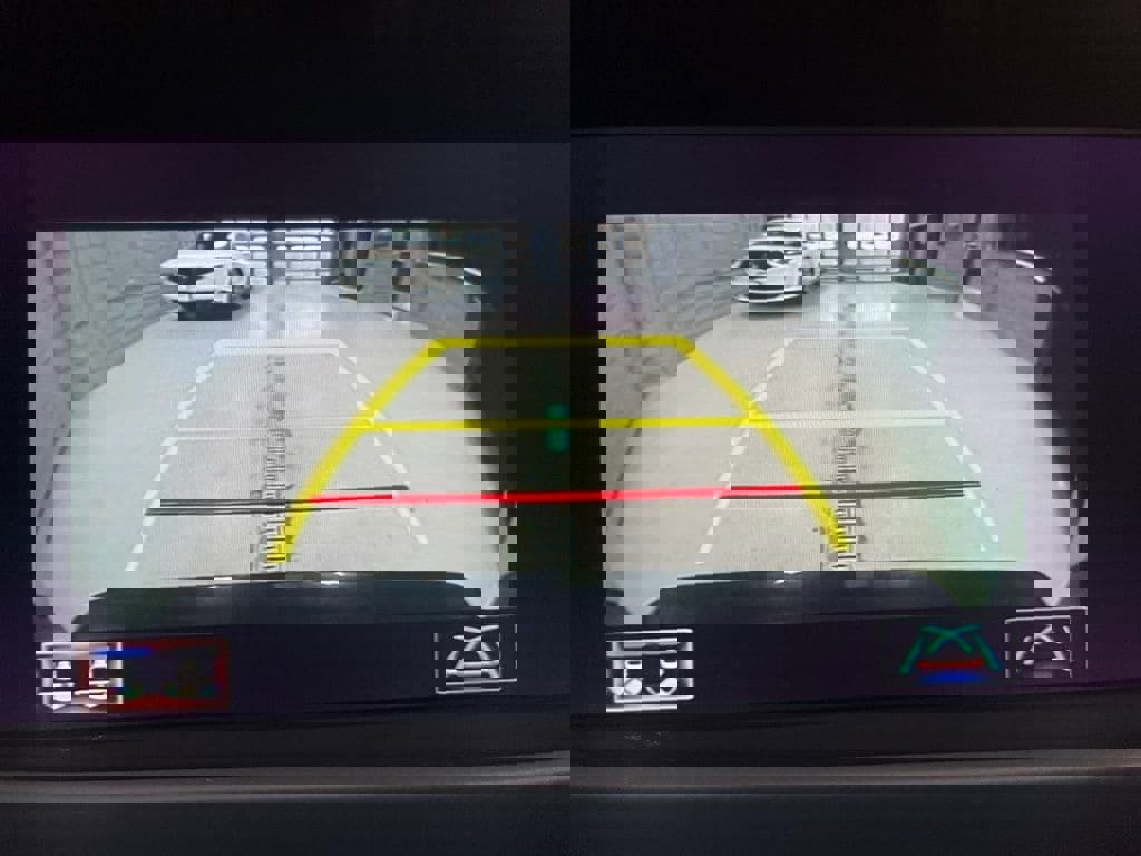 Used 2019 Lexus LS 500 AWD w/ Accessory Package (Z1) image 28