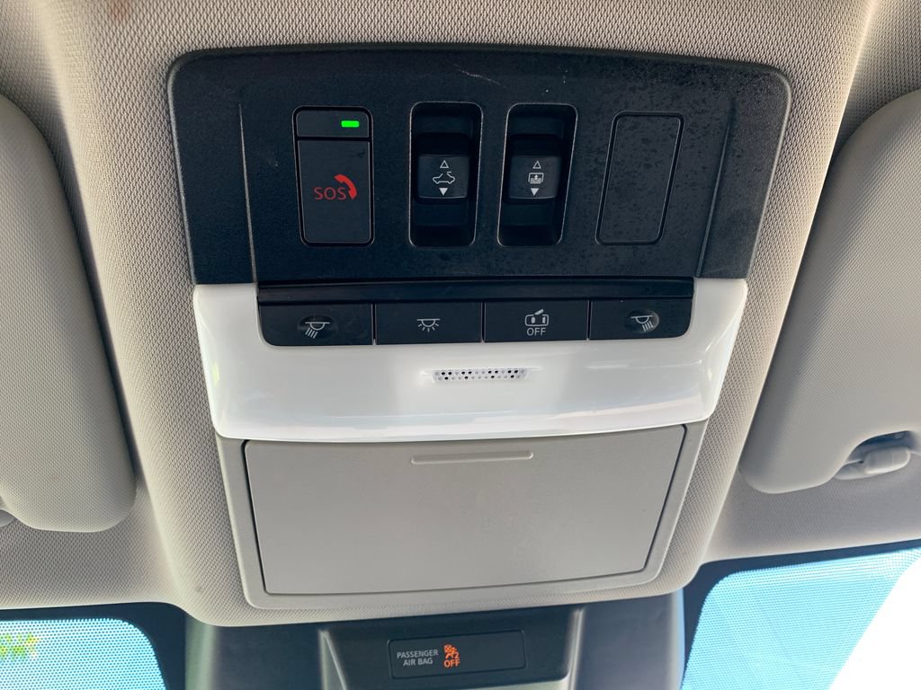 Used 2023 Nissan Rogue SL FWD image 23