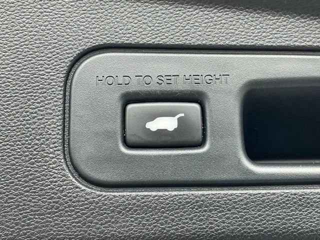 Used 2022 Acura MDX SH-AWD w/ Advance Package image 22