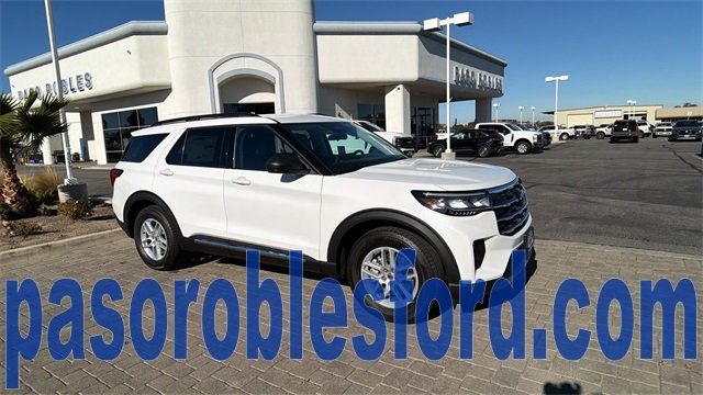 New 2025 Ford Explorer Active w/ Active Comfort Package image 1