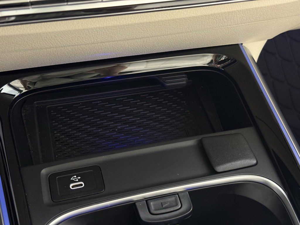 Used 2025 Mercedes-Benz GLB 250 4MATIC image 19