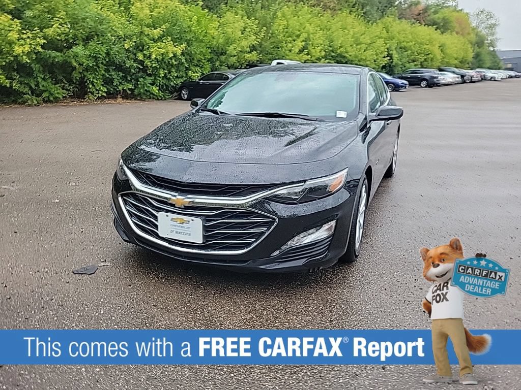 Used 2023 Chevrolet Malibu LT FWD image 2