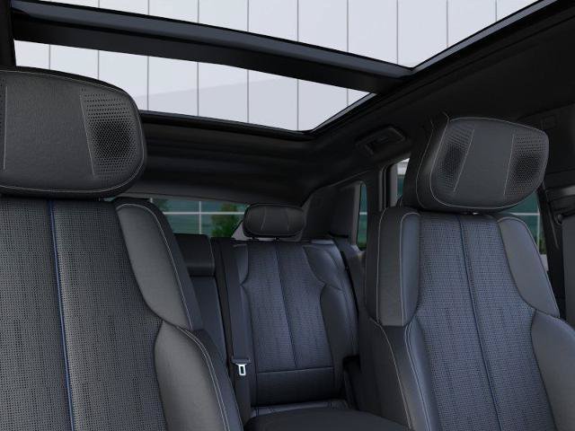 New 2025 Cadillac Lyriq Sport RWD image 24