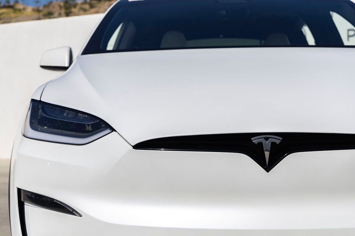 Used 2023 Tesla Model X AWD/4WD image 9
