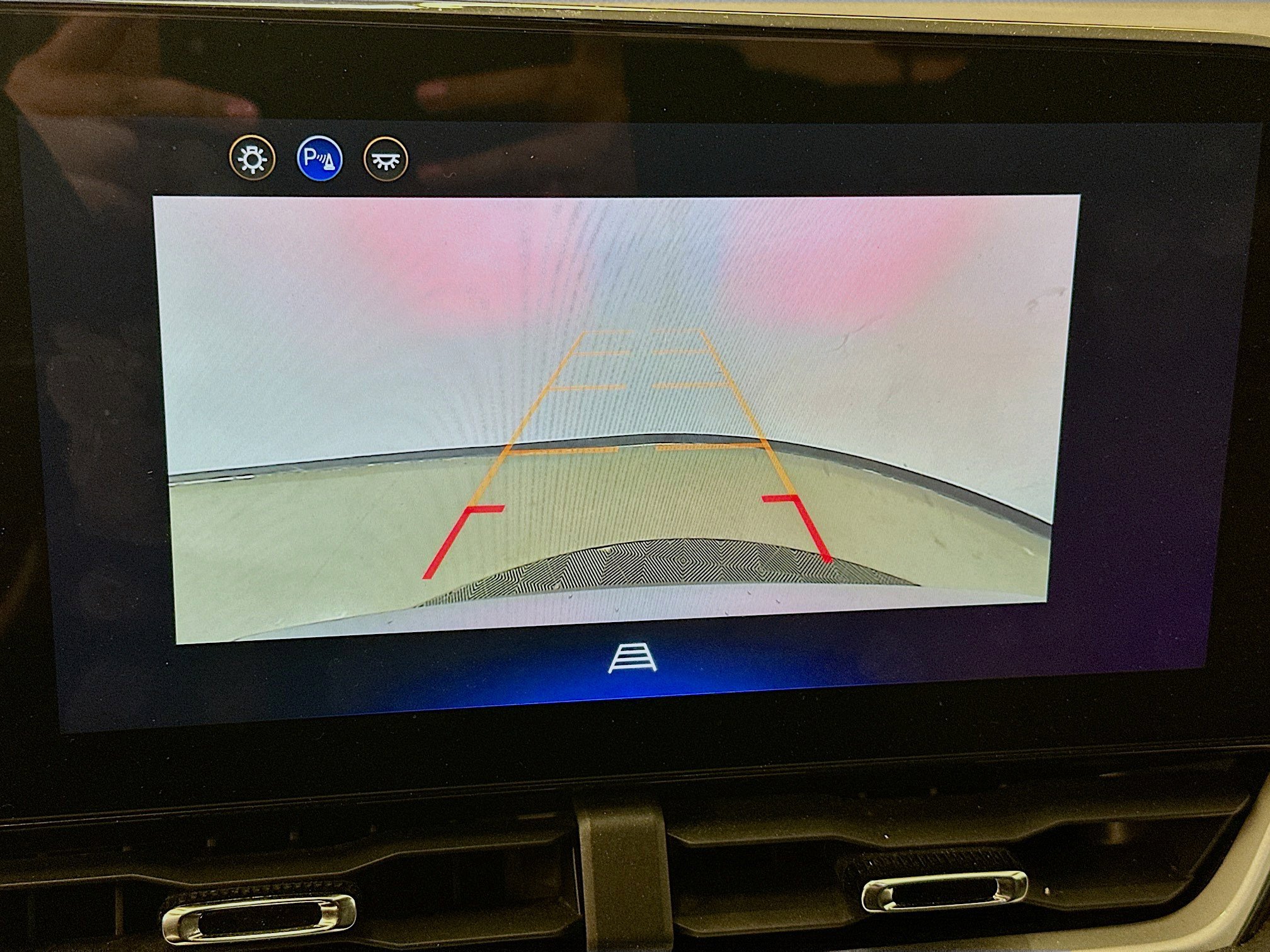 Used 2025 Chevrolet Equinox LT AWD/4WD image 22