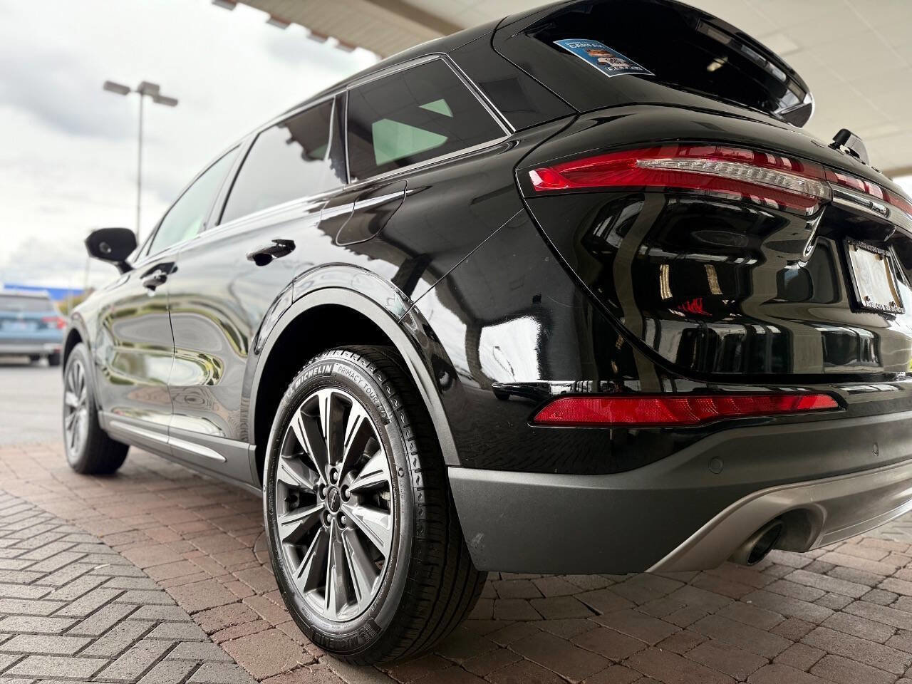 Used 2020 Lincoln Corsair Reserve image 9