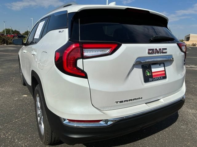 Used 2022 GMC Terrain SLT FWD image 4