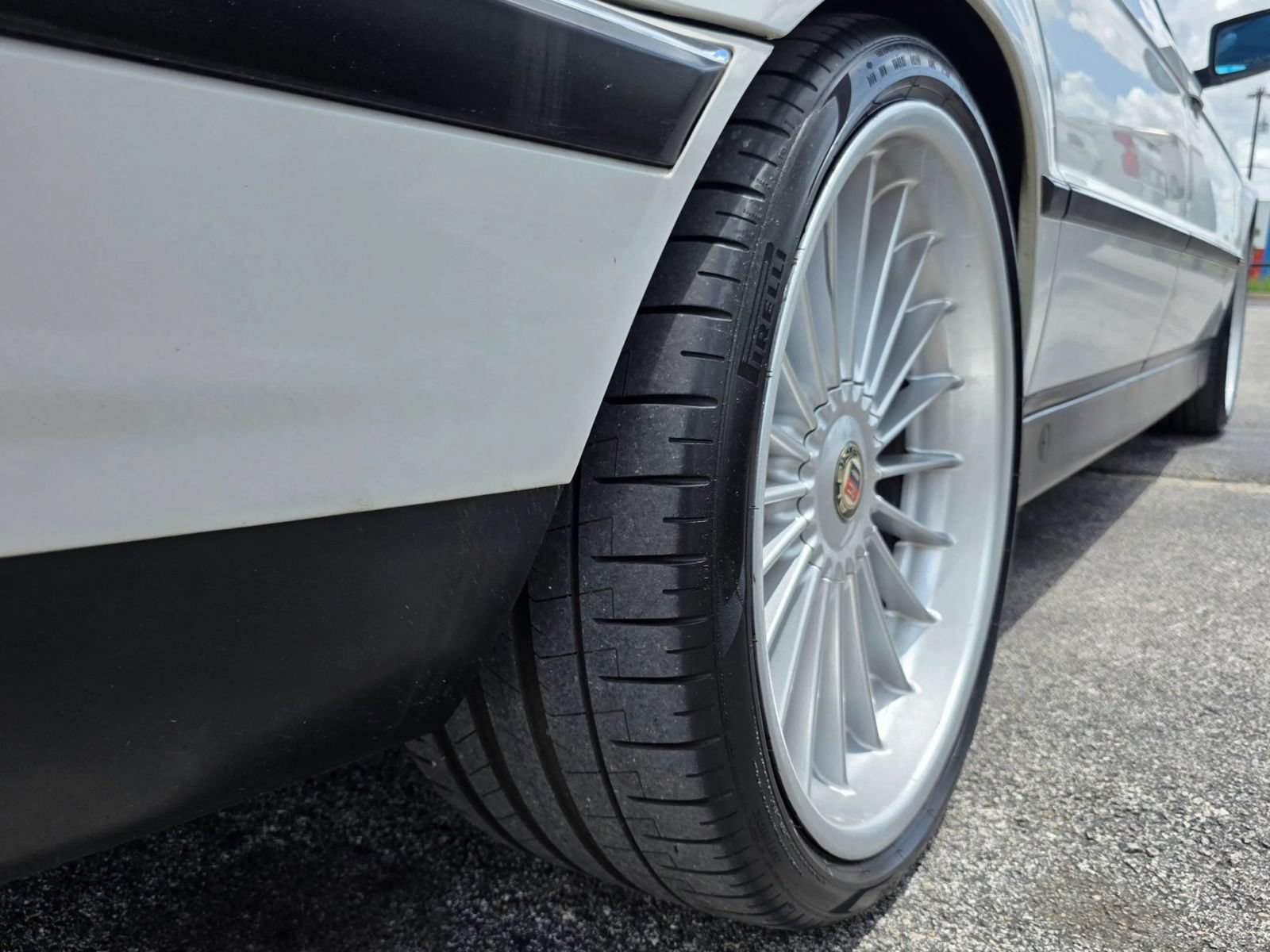 Used 1995 BMW 740iL RWD image 14