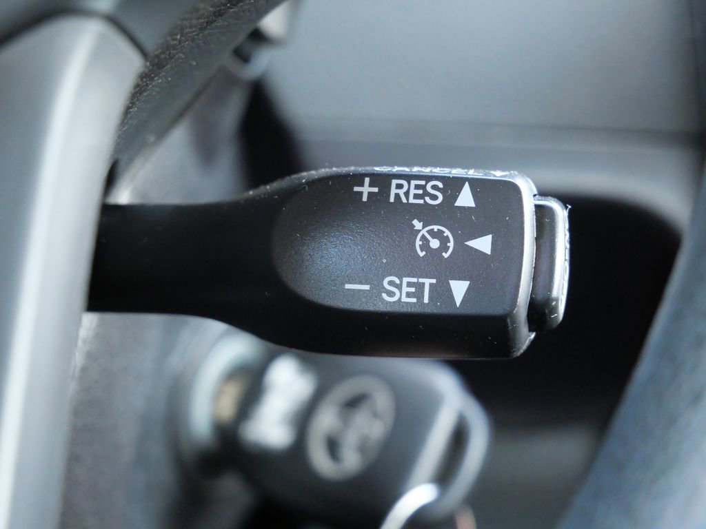 Used 2015 Toyota Camry LE FWD image 27