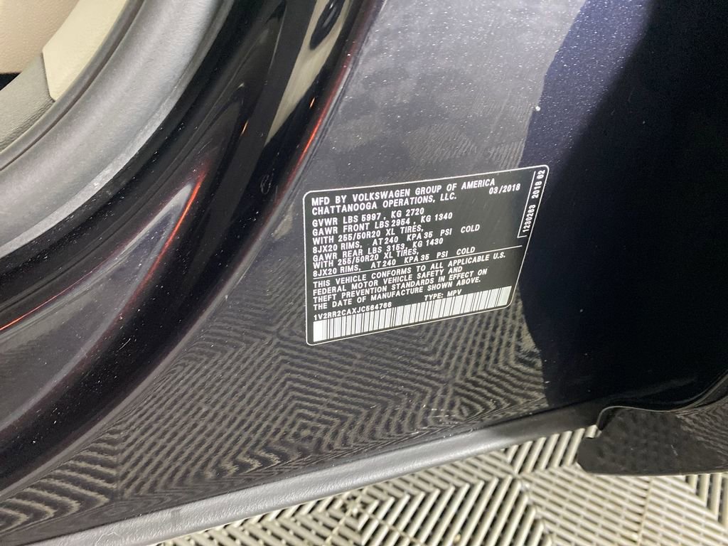 Used 2018 Volkswagen Atlas SEL w/ R-Line Package image 35