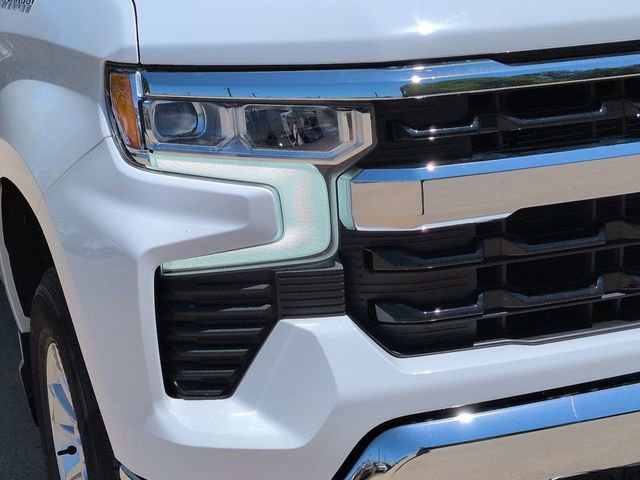 Used 2025 Chevrolet Silverado 1500 LT AWD/4WD image 11