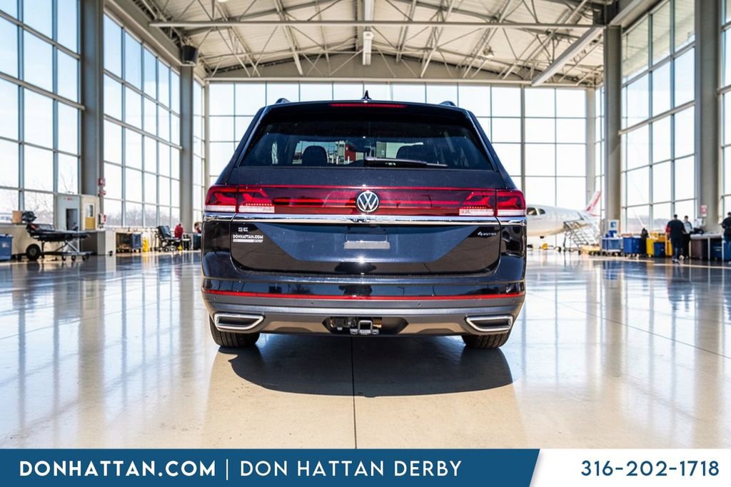Used 2025 Volkswagen Atlas SE AWD/4WD image 31