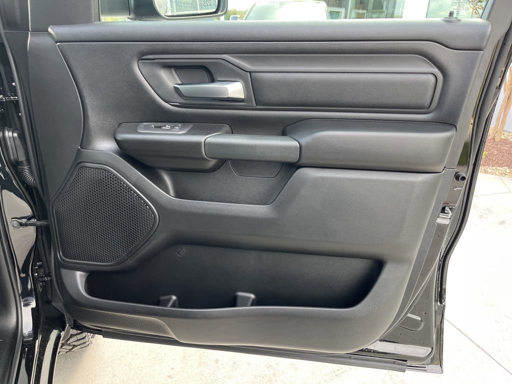 New 2026 RAM 1500 Classic Warlock image 27