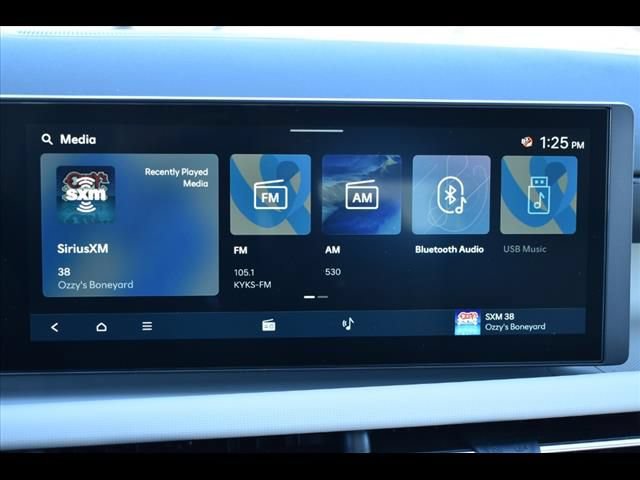 Certified 2025 Hyundai Tucson SE FWD image 7