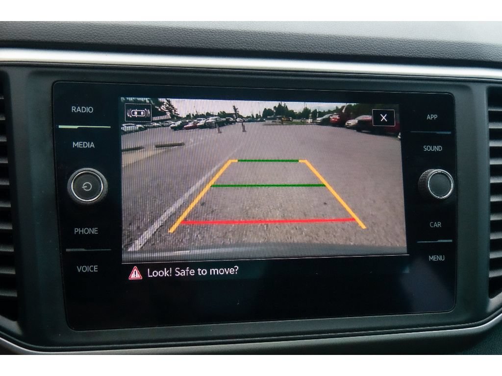 Used 2021 Volkswagen Atlas Cross Sport SE w/ Panoramic Sunroof Package AWD/4WD image 28