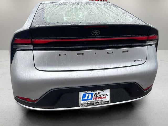 Used 2024 Toyota Prius image 12