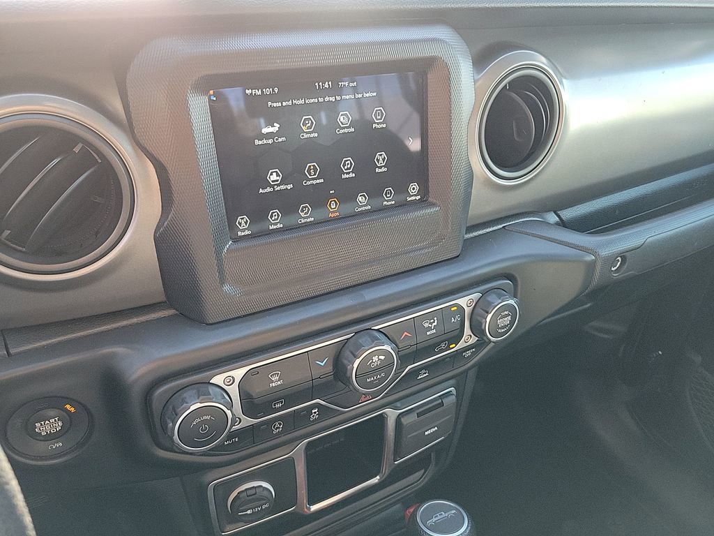 Used 2022 Jeep Gladiator Sport image 24