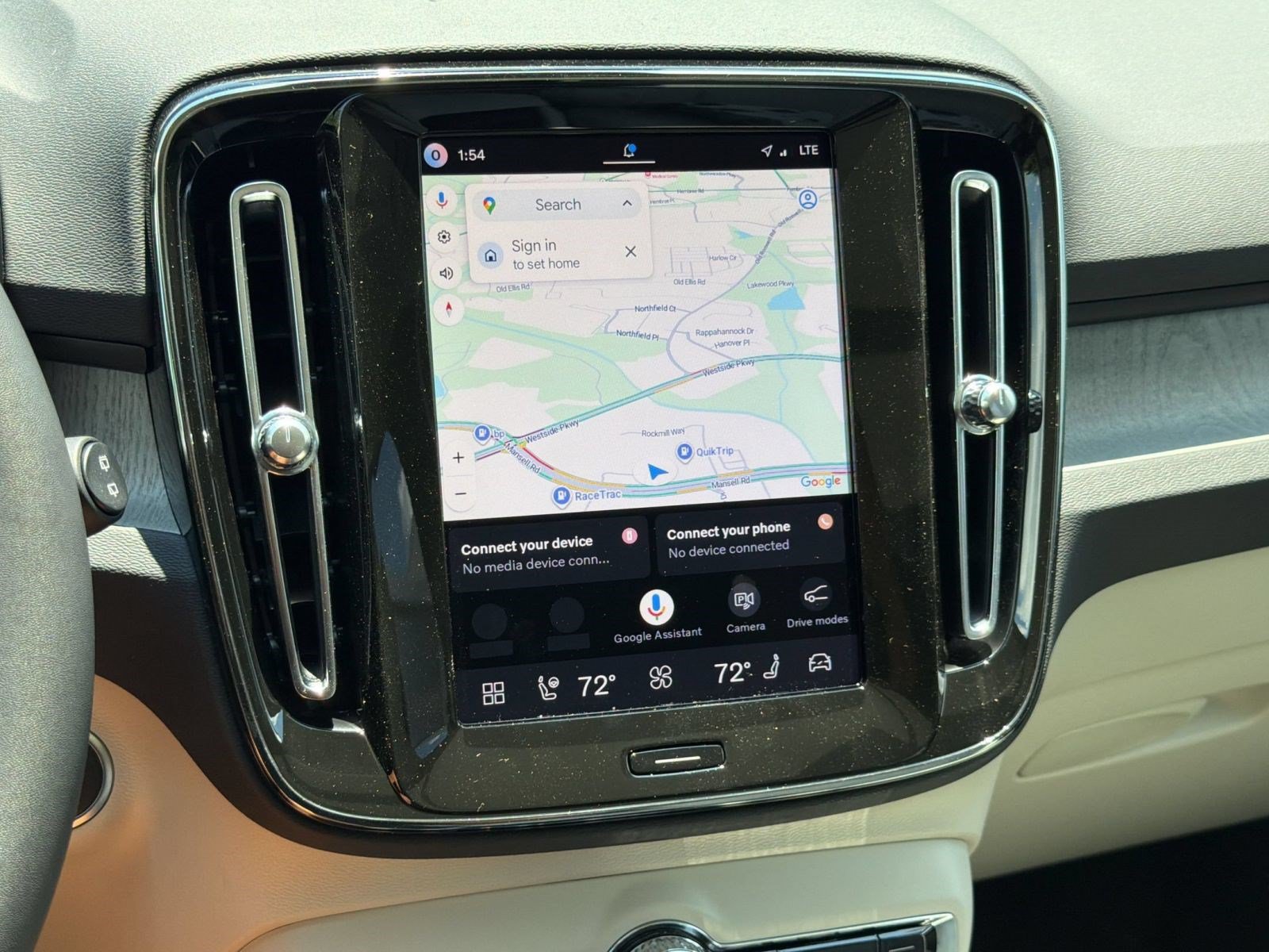 New 2026 Volvo XC40 B5 Ultra w/ Climate Package AWD/4WD image 18