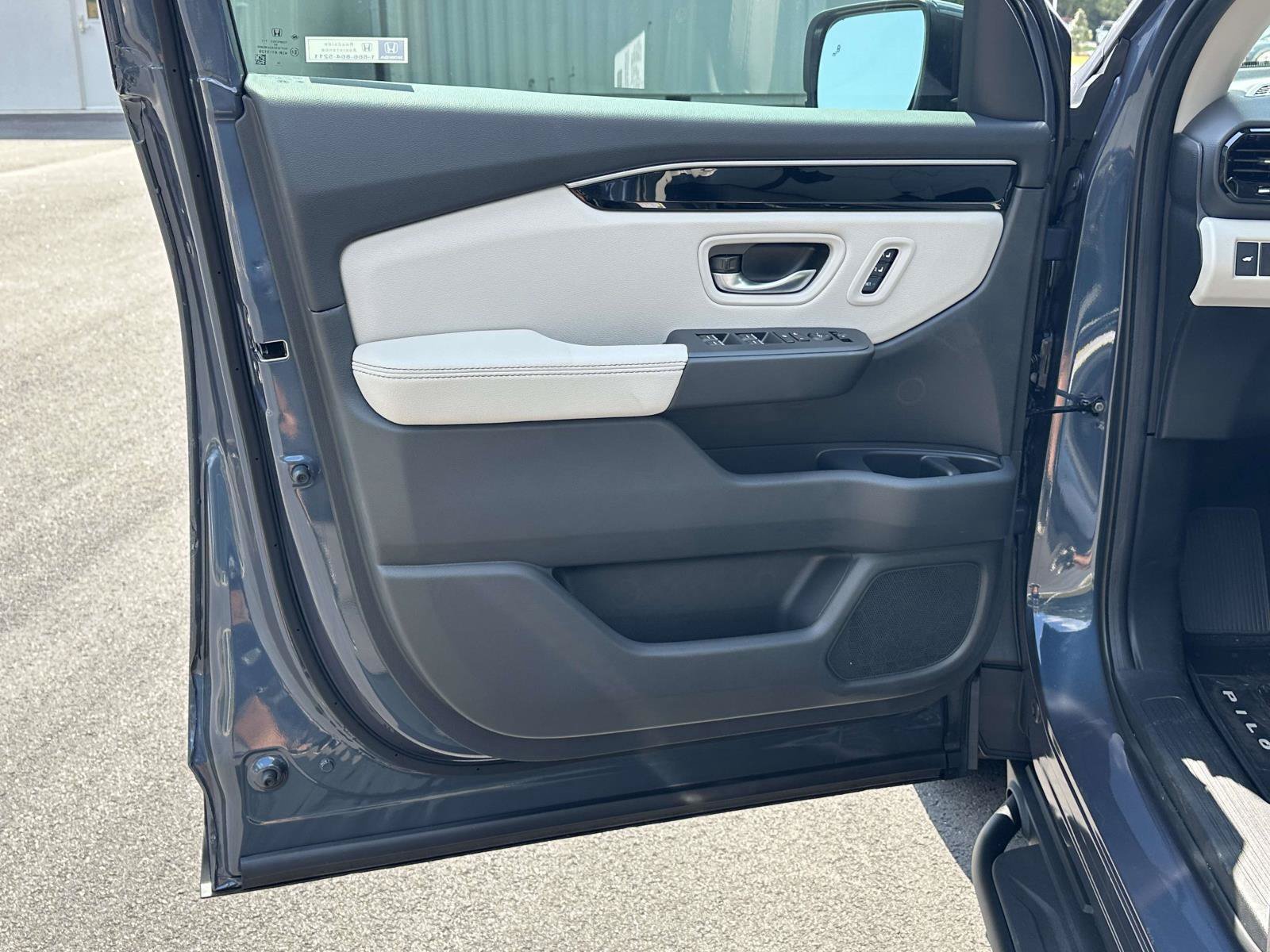 New 2026 Honda Pilot EX-L image 5