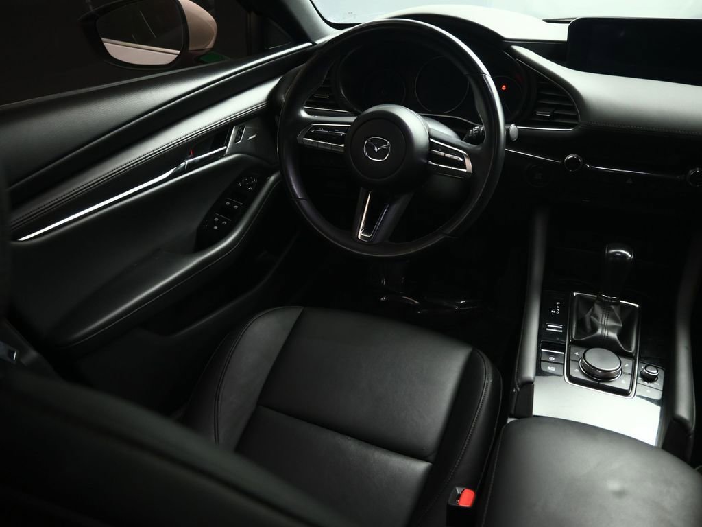 Used 2019 MAZDA MAZDA3 Hatchback w/ Preferred Package image 46