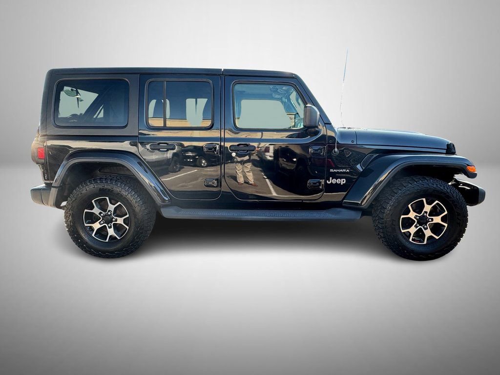 Used 2020 Jeep Wrangler Unlimited Sahara image 5