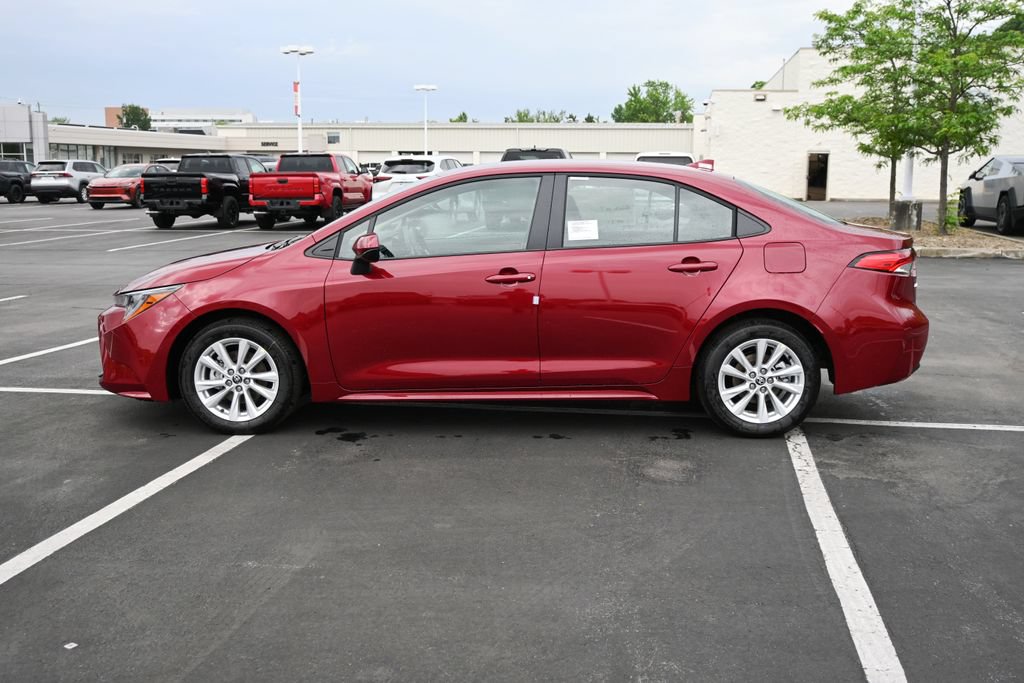 New 2026 Toyota Corolla LE FWD image 4
