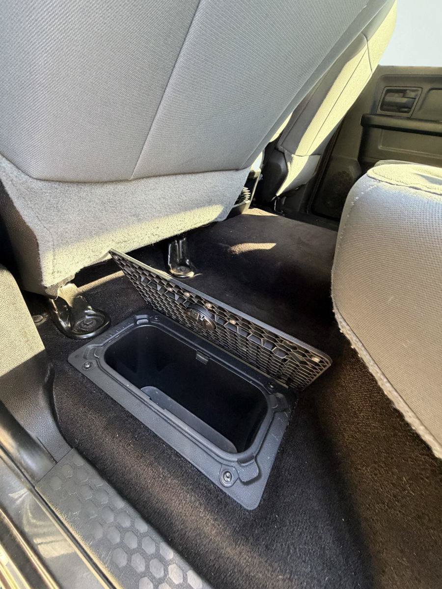 Used 2018 RAM 3500 Tradesman w/ Chrome Appearance Group AWD/4WD image 15