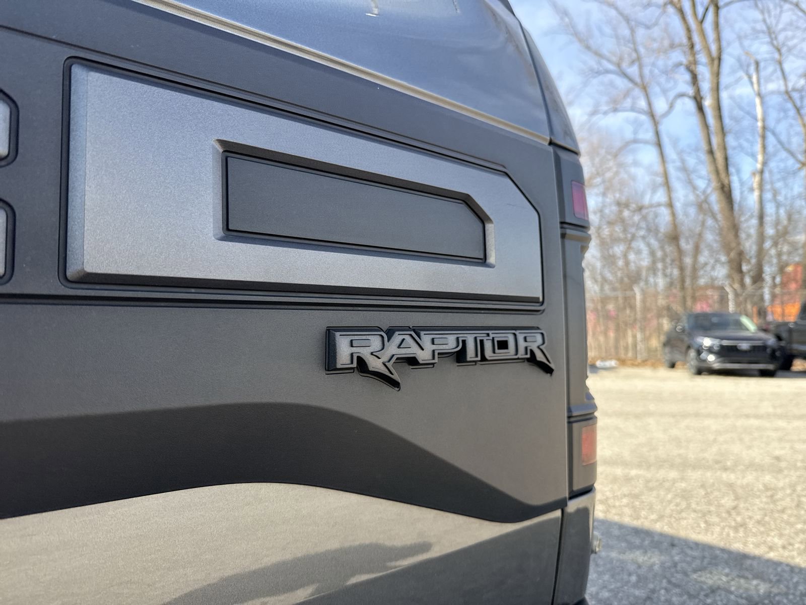 Used 2020 Ford F150 Raptor w/ Equipment Group 802A Luxury AWD/4WD image 14