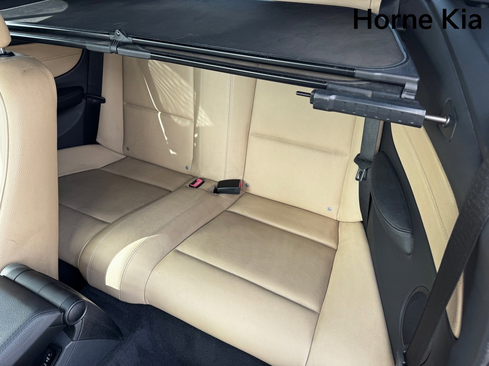 Used 2011 BMW 128i Convertible image 12