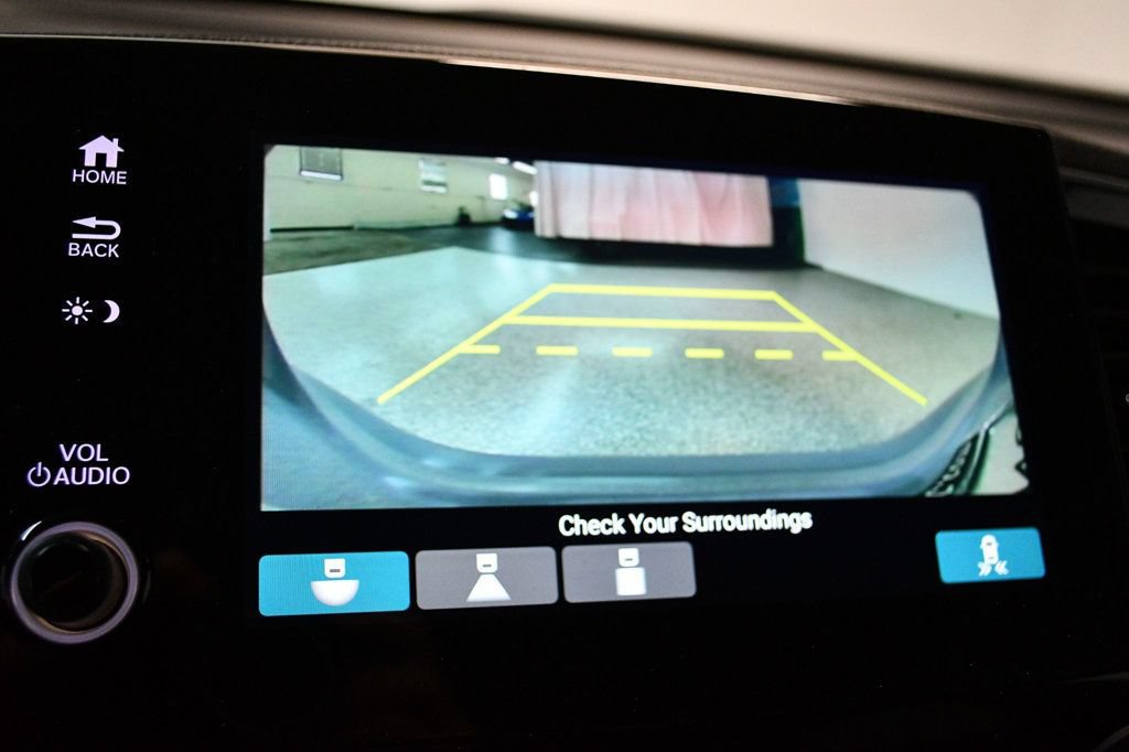 Used 2022 Honda Pilot TrailSport image 7