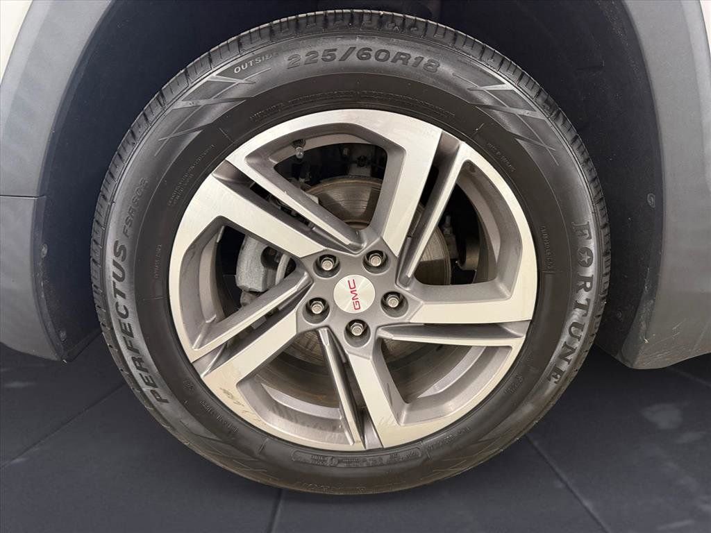 Used 2018 GMC Terrain SLT w/ Preferred Package image 10