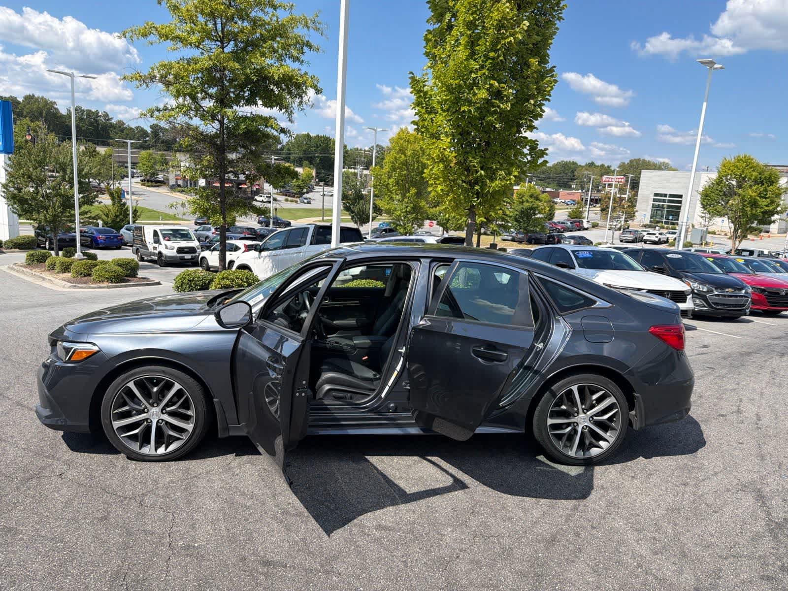 Used 2023 Honda Civic Touring image 19