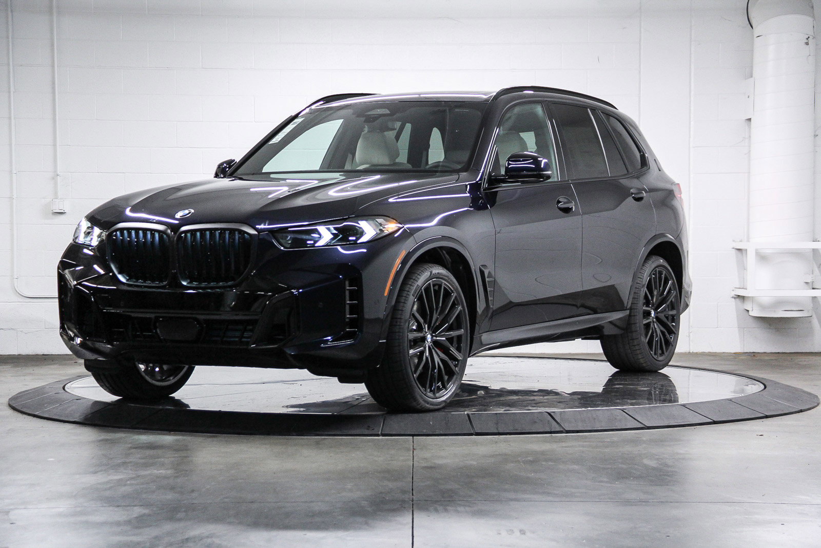 New 2026 BMW X5 sDrive40i RWD image 3
