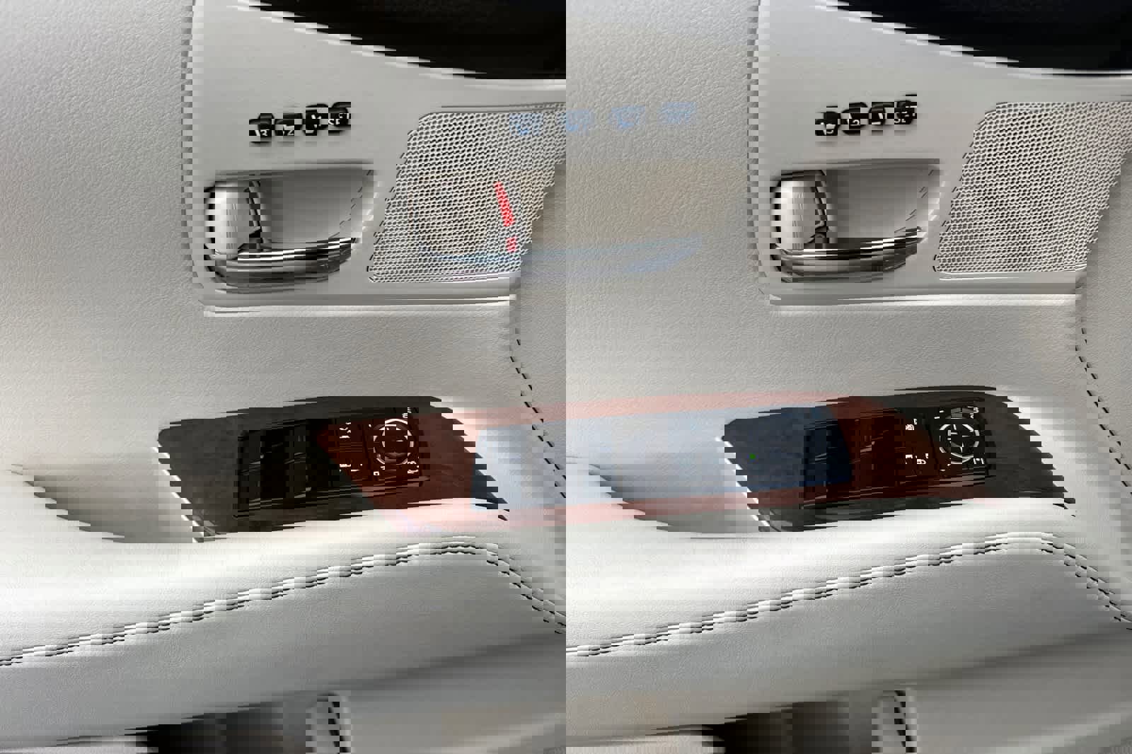 Used 2014 Lexus RX 350 AWD image 12