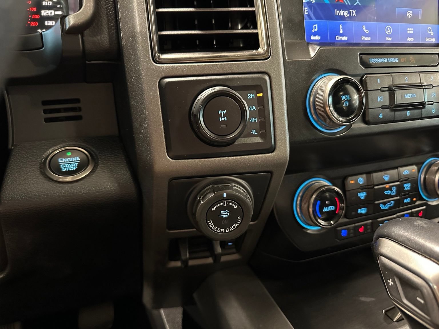 Used 2019 Ford F150 Raptor w/ Equipment Group 802A Luxury AWD/4WD image 34
