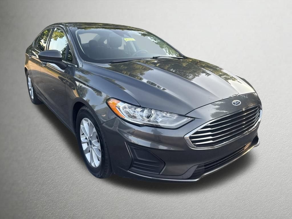 Used 2020 Ford Fusion SE