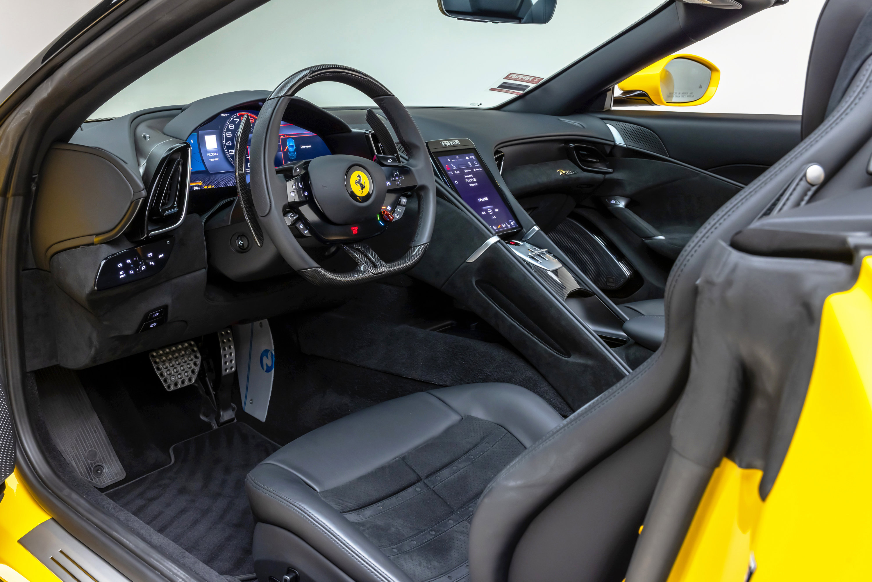 Certified 2025 Ferrari Roma Spider image 44