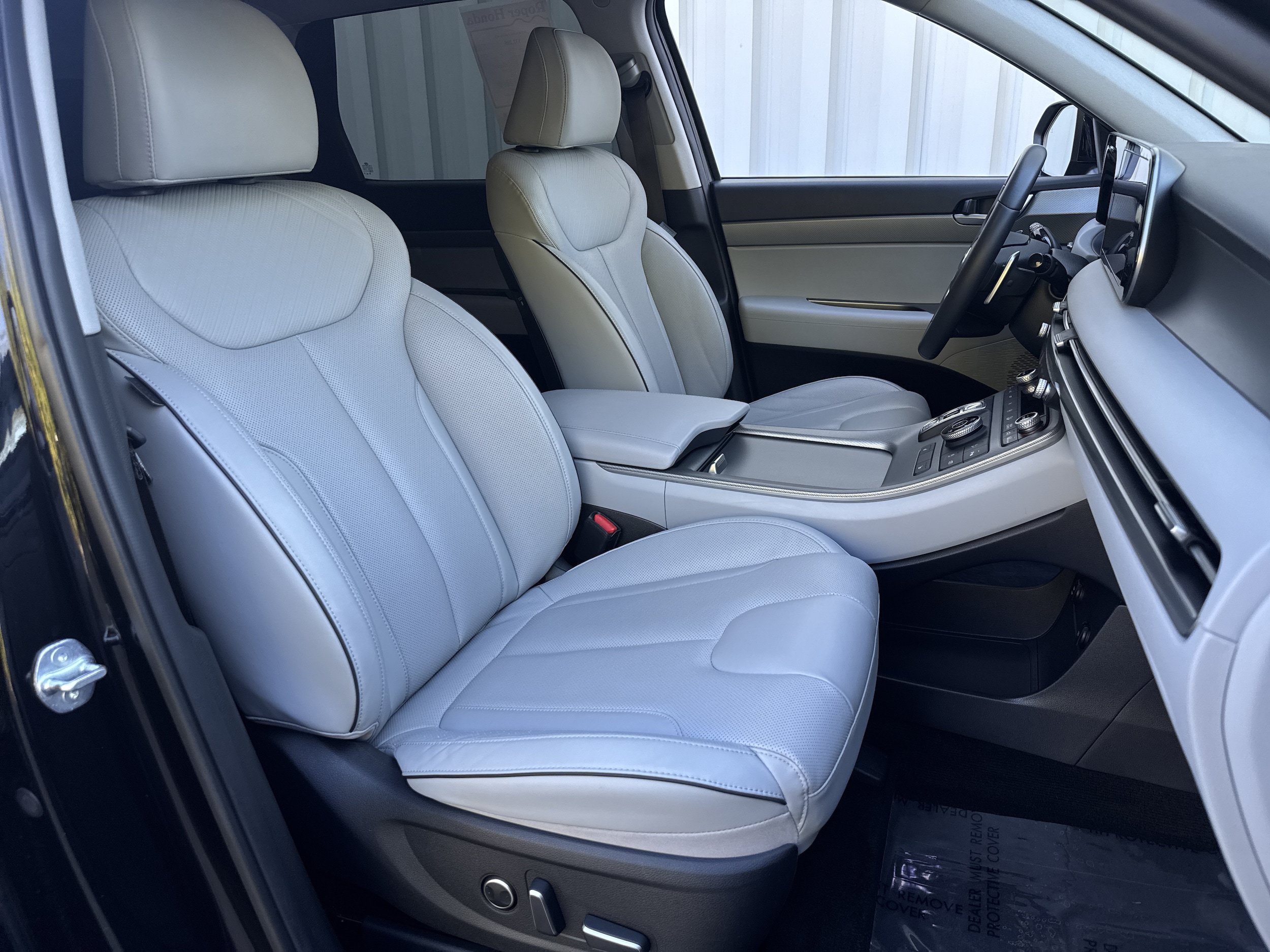 Used 2023 Hyundai Palisade SEL AWD/4WD image 16