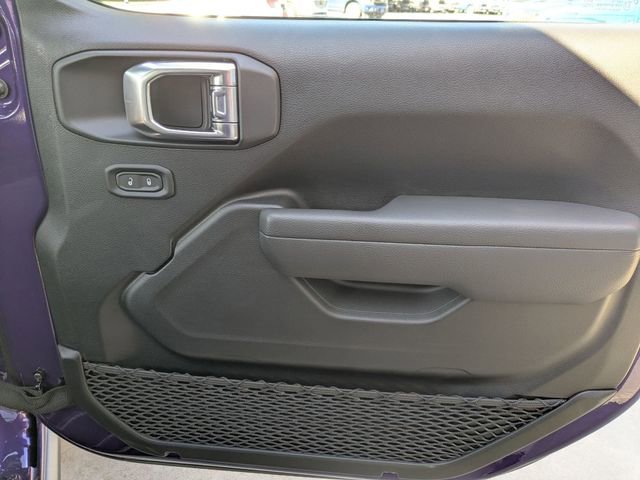 New 2026 Jeep Wrangler Unlimited Rubicon w/ Technology Group image 32